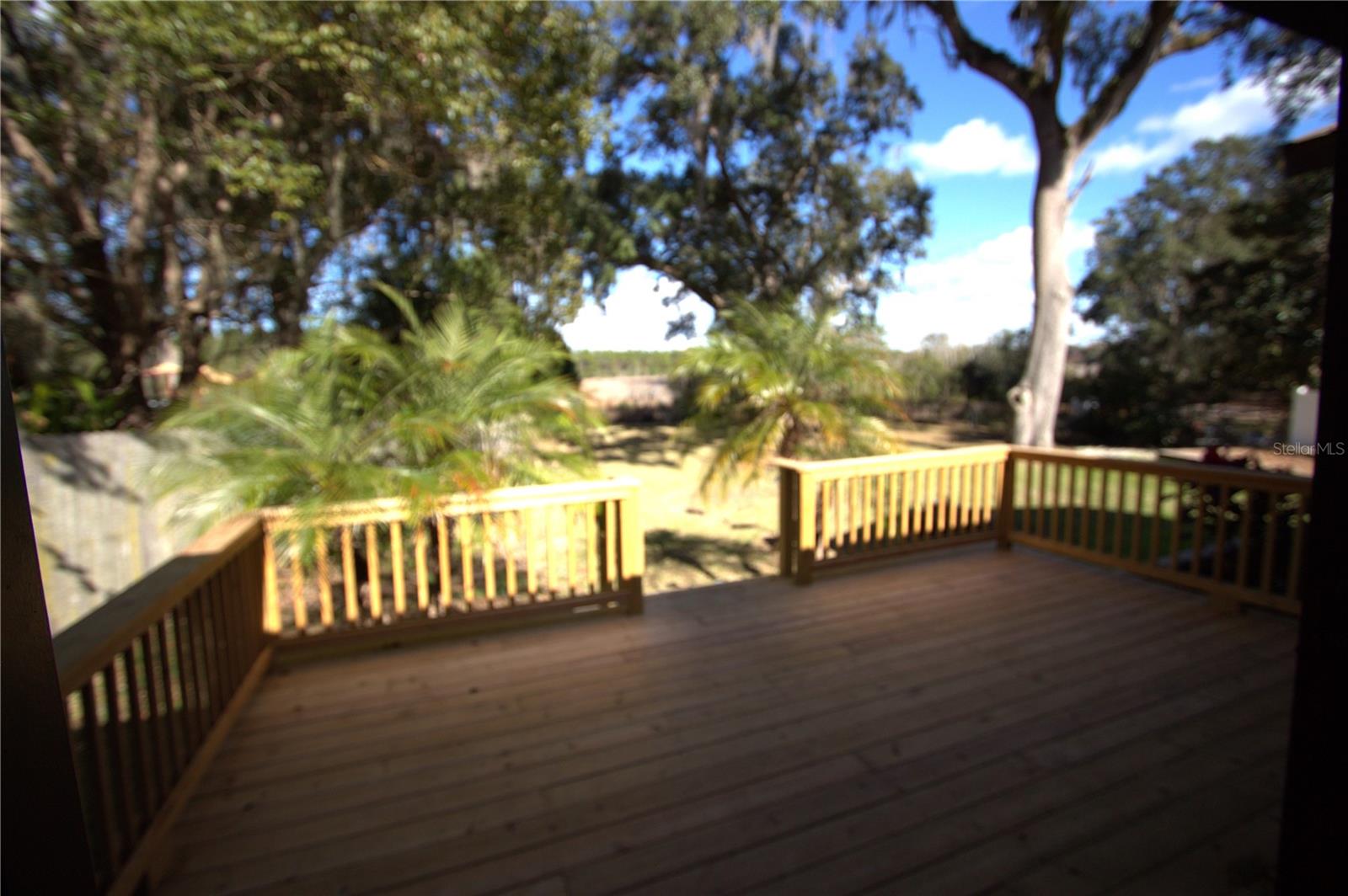 LAKE & FOREST CLUB - Residential