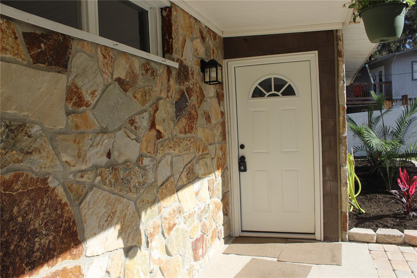 LAKE & FOREST CLUB - Residential