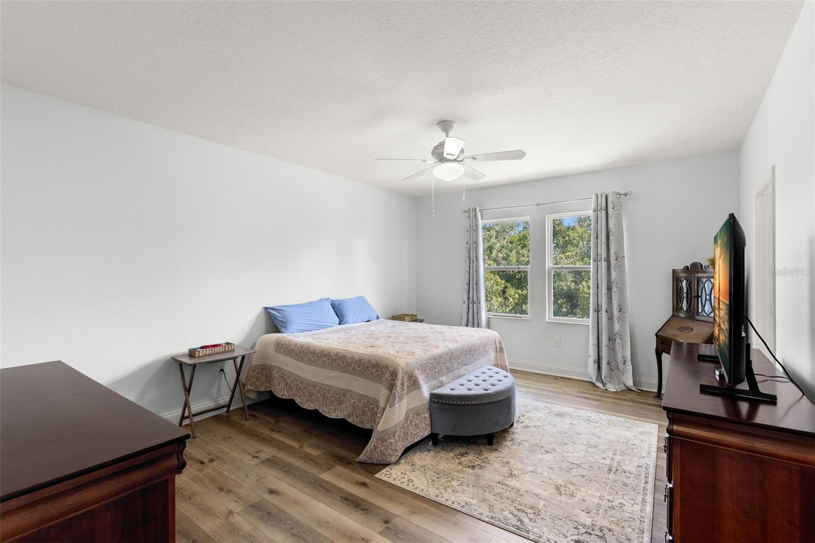 VISTA LKS/BAILEYS BLUFF - Residential