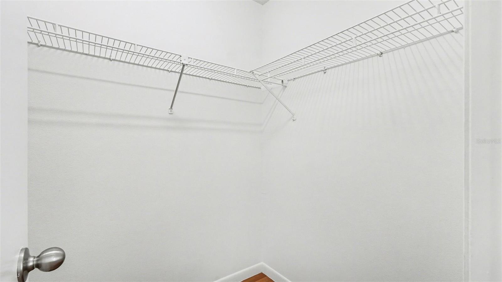 COUNTRYSIDE ESTATE - Residential