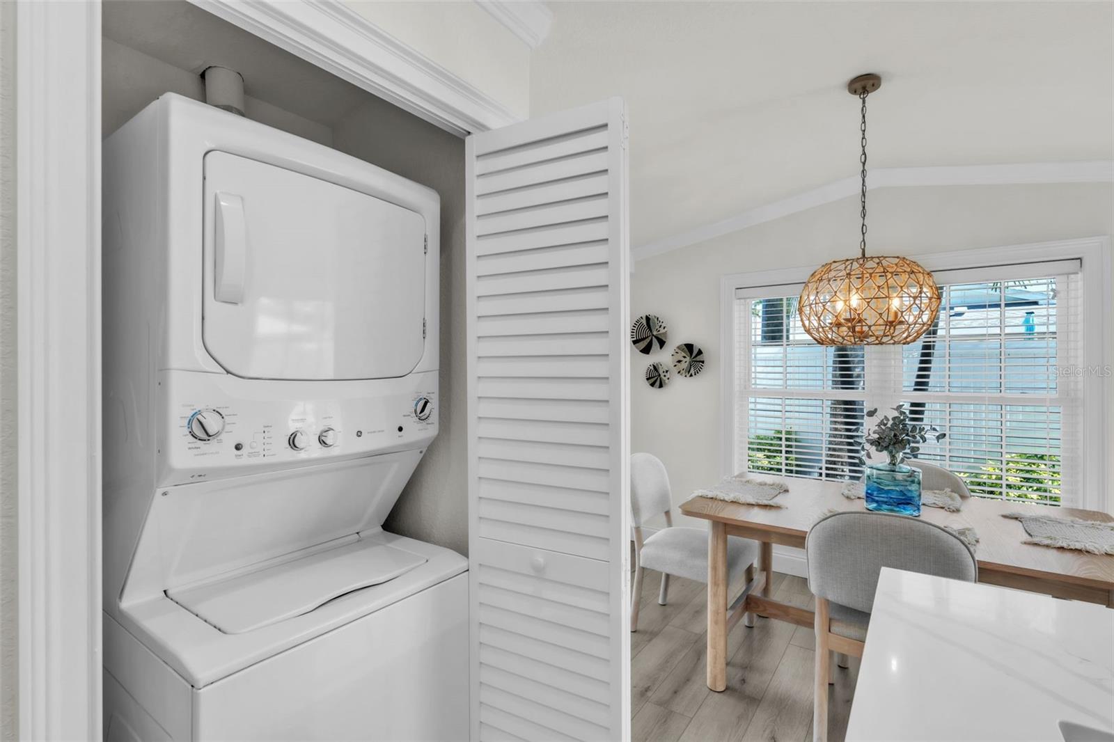 THE BLUE LAGOON - Residential