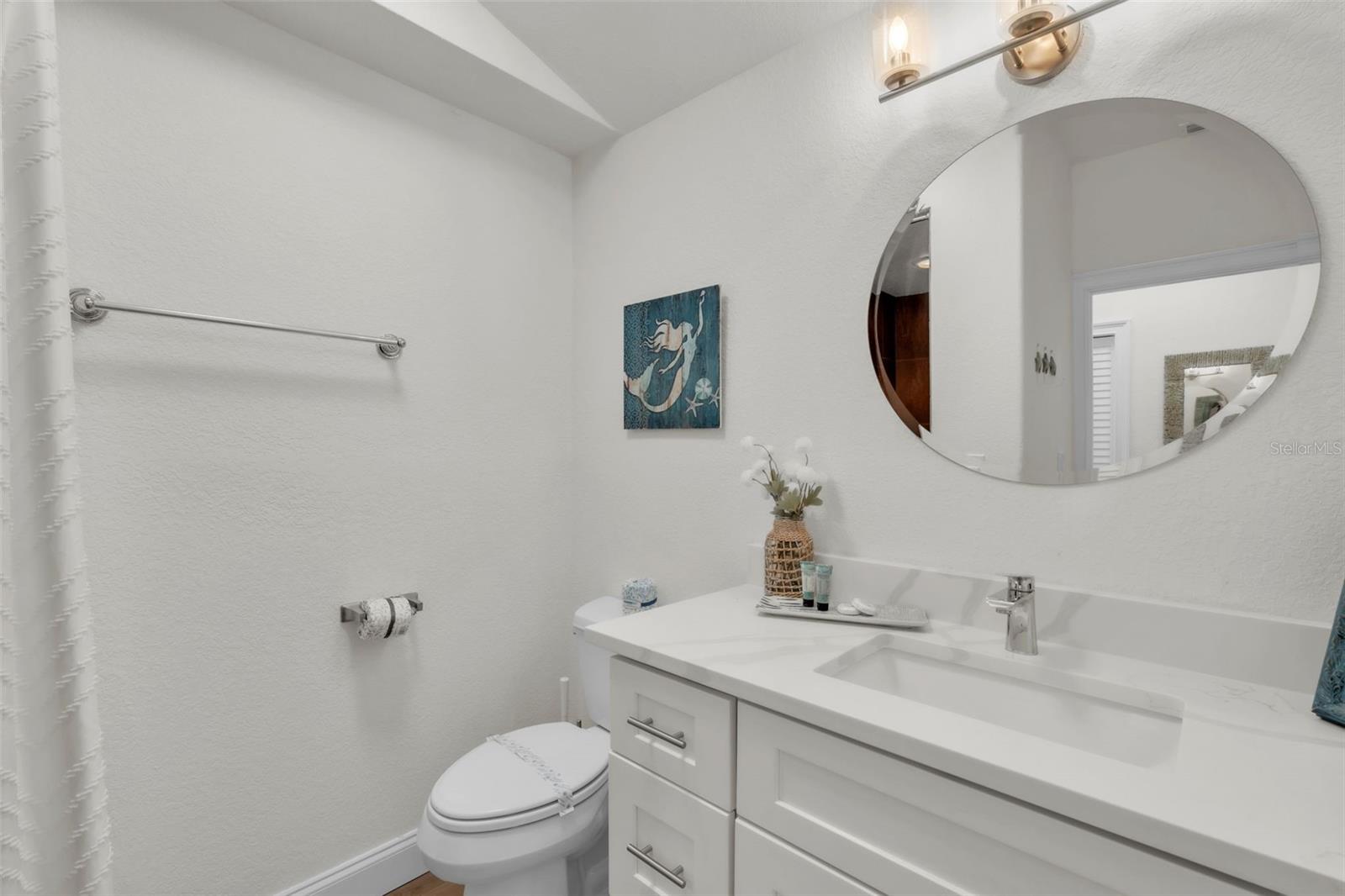 THE BLUE LAGOON - Residential