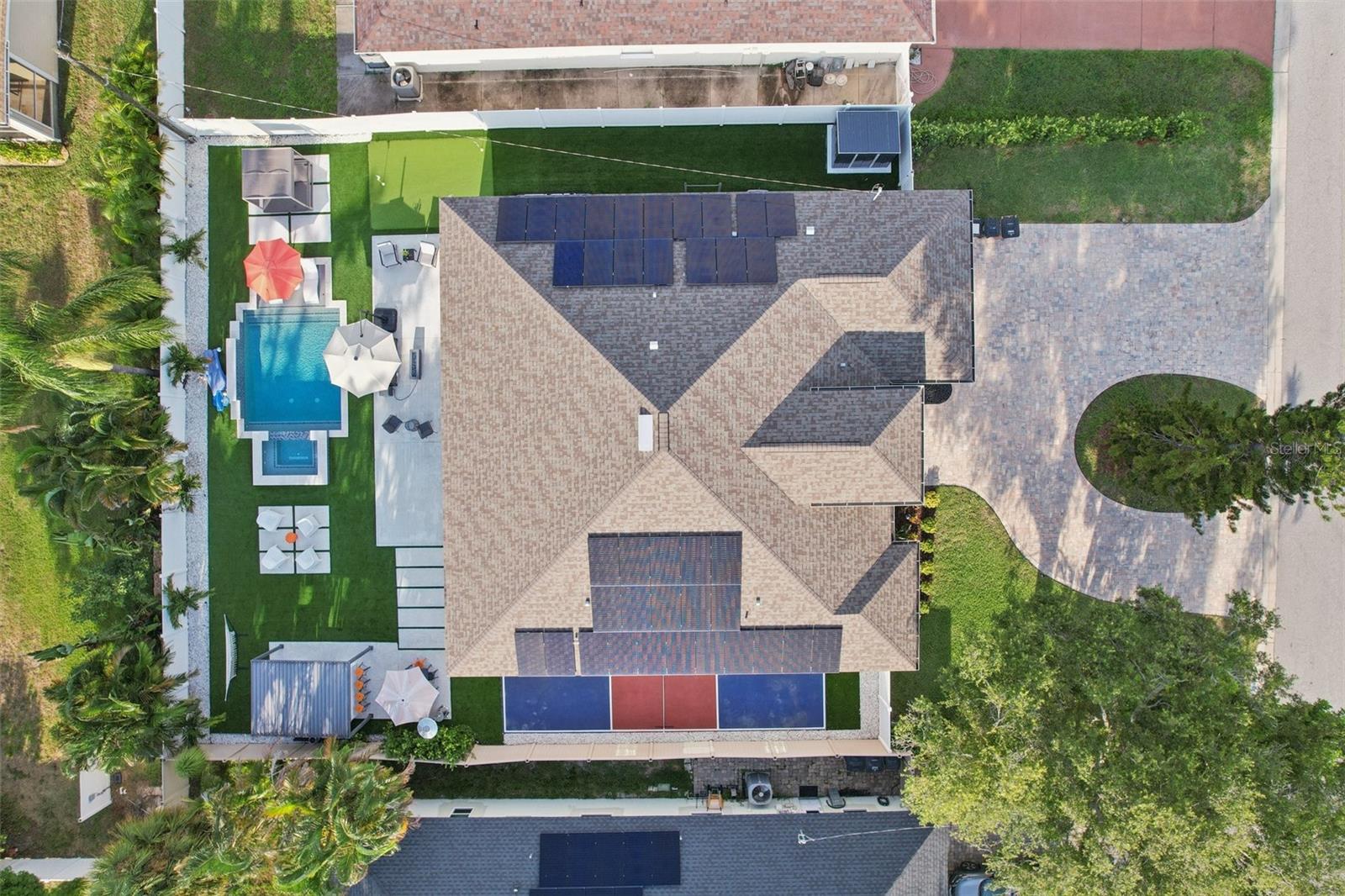 FOSTERS BELLEAIR - Residential