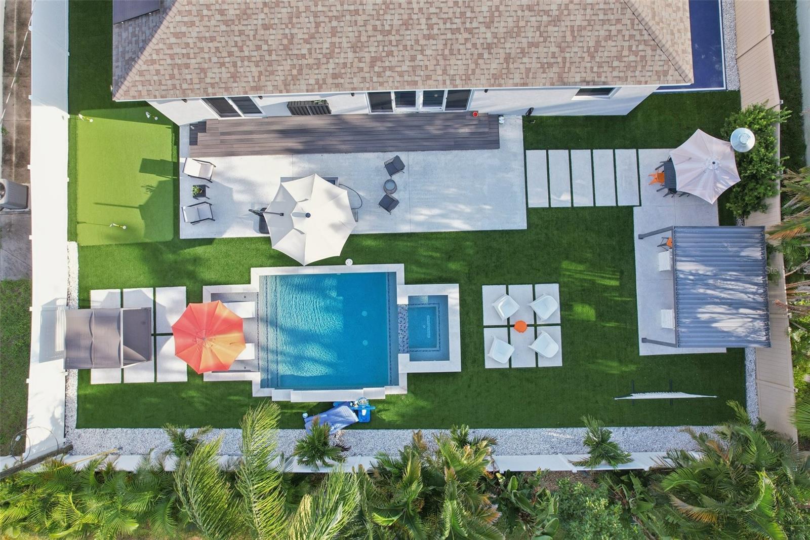 FOSTERS BELLEAIR - Residential