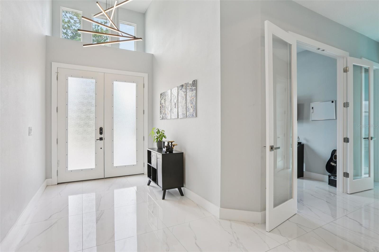 FOSTERS BELLEAIR - Residential