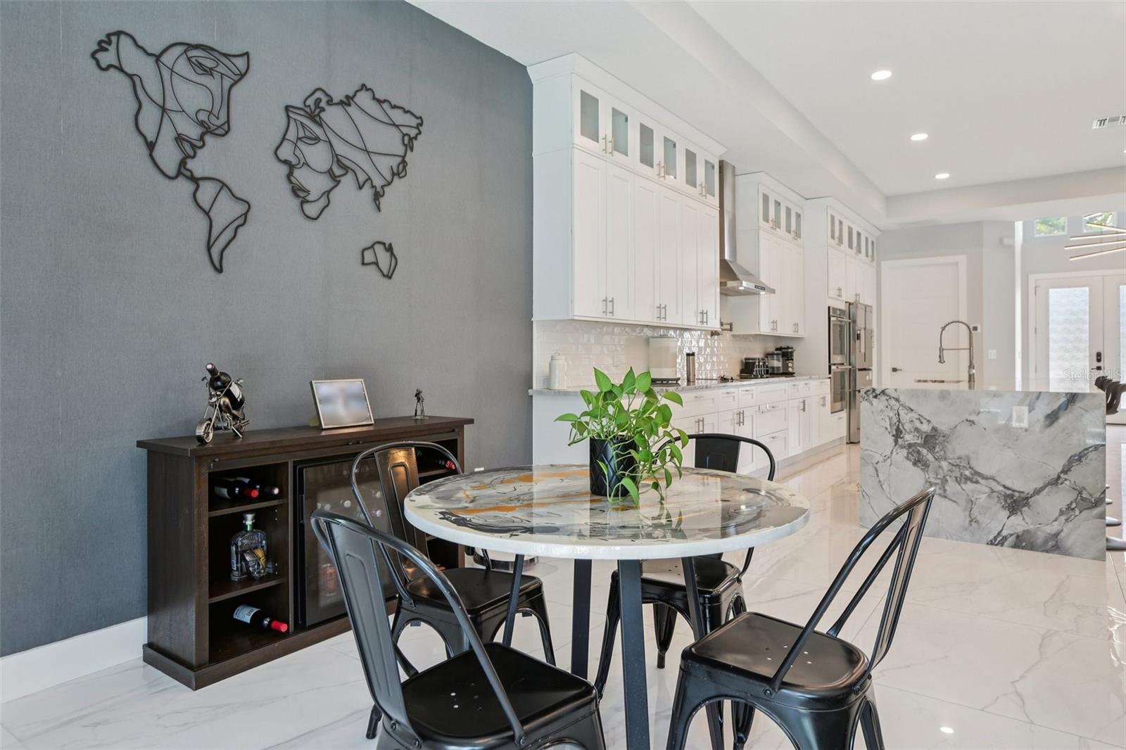 FOSTERS BELLEAIR - Residential