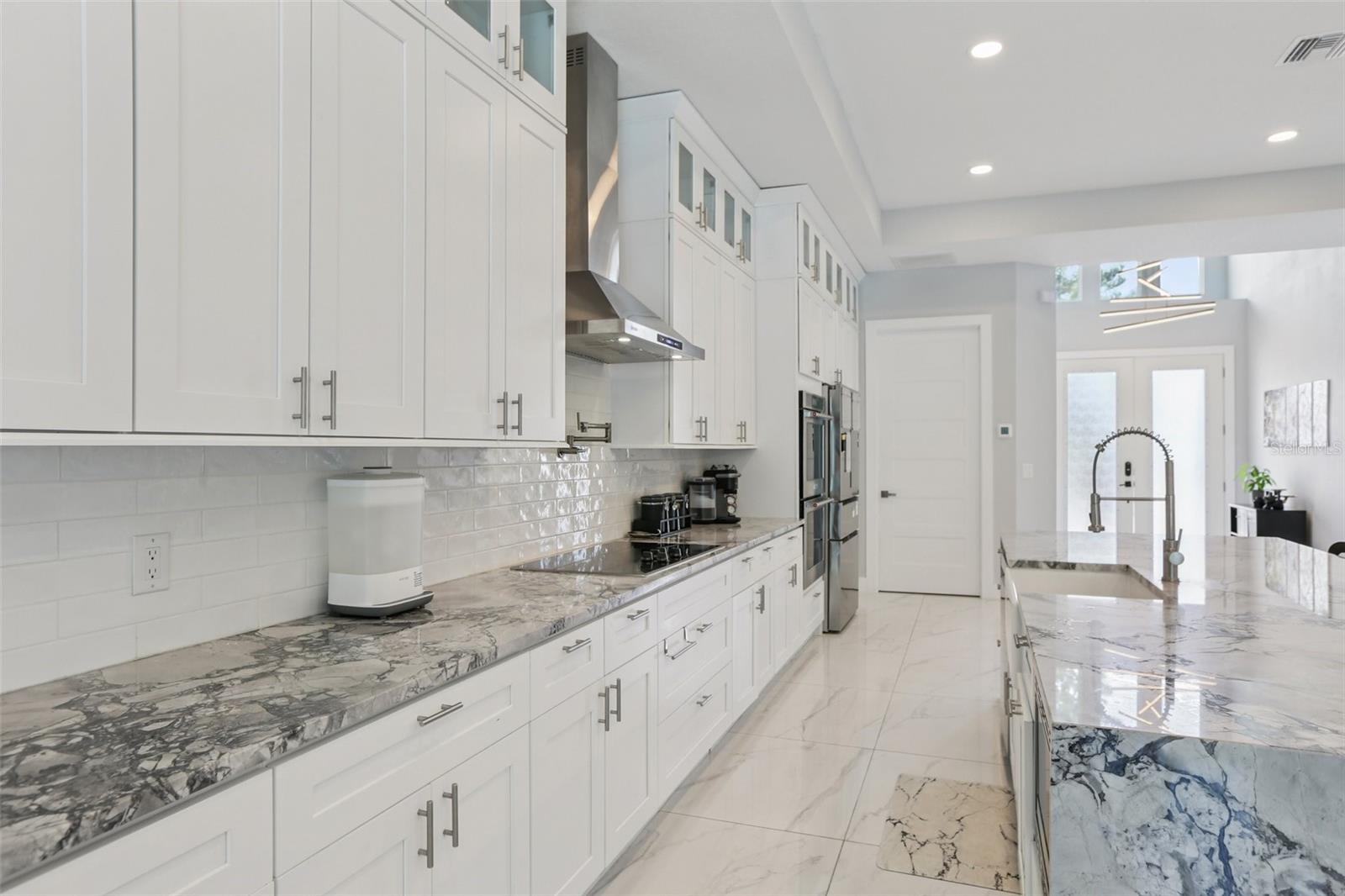 FOSTERS BELLEAIR - Residential