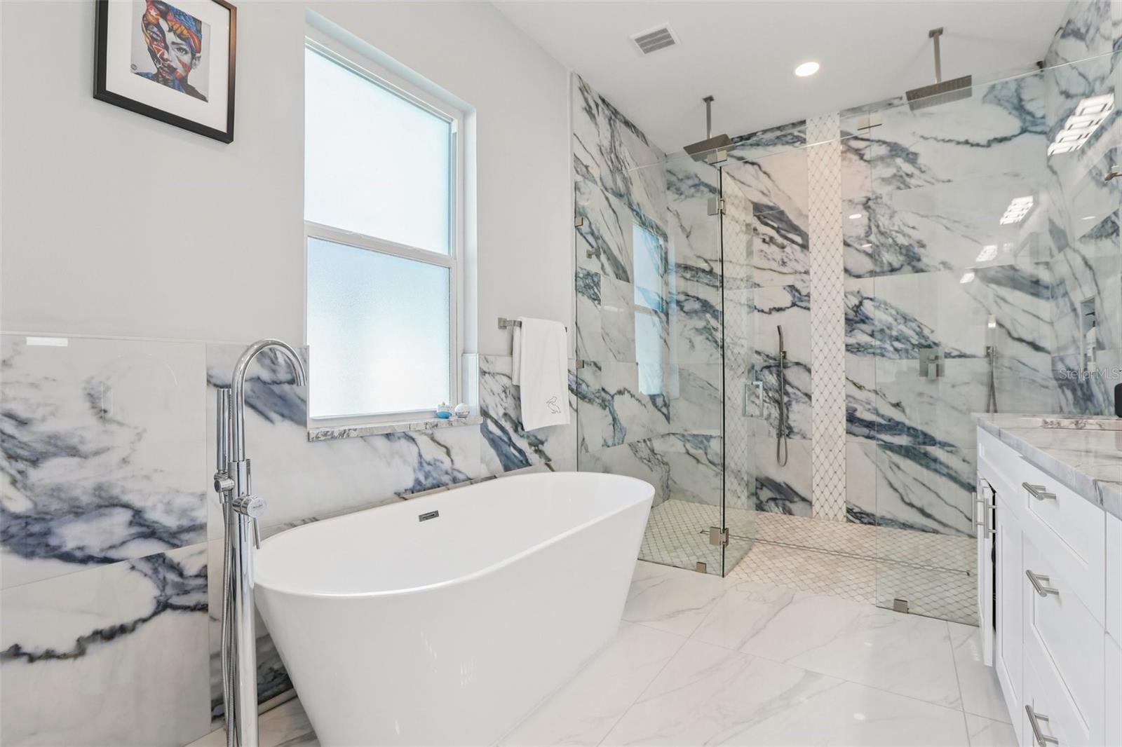 FOSTERS BELLEAIR - Residential