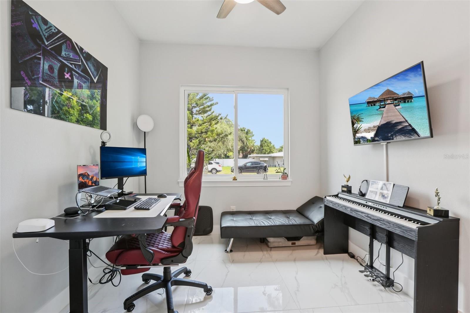FOSTERS BELLEAIR - Residential