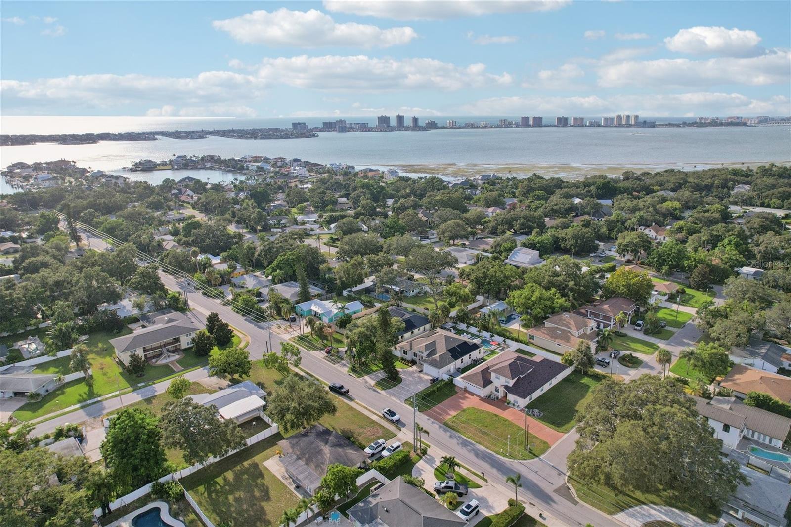 FOSTERS BELLEAIR - Residential