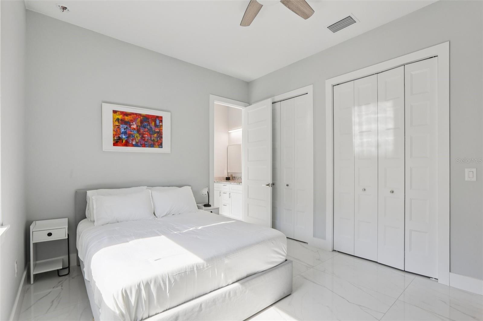 FOSTERS BELLEAIR - Residential