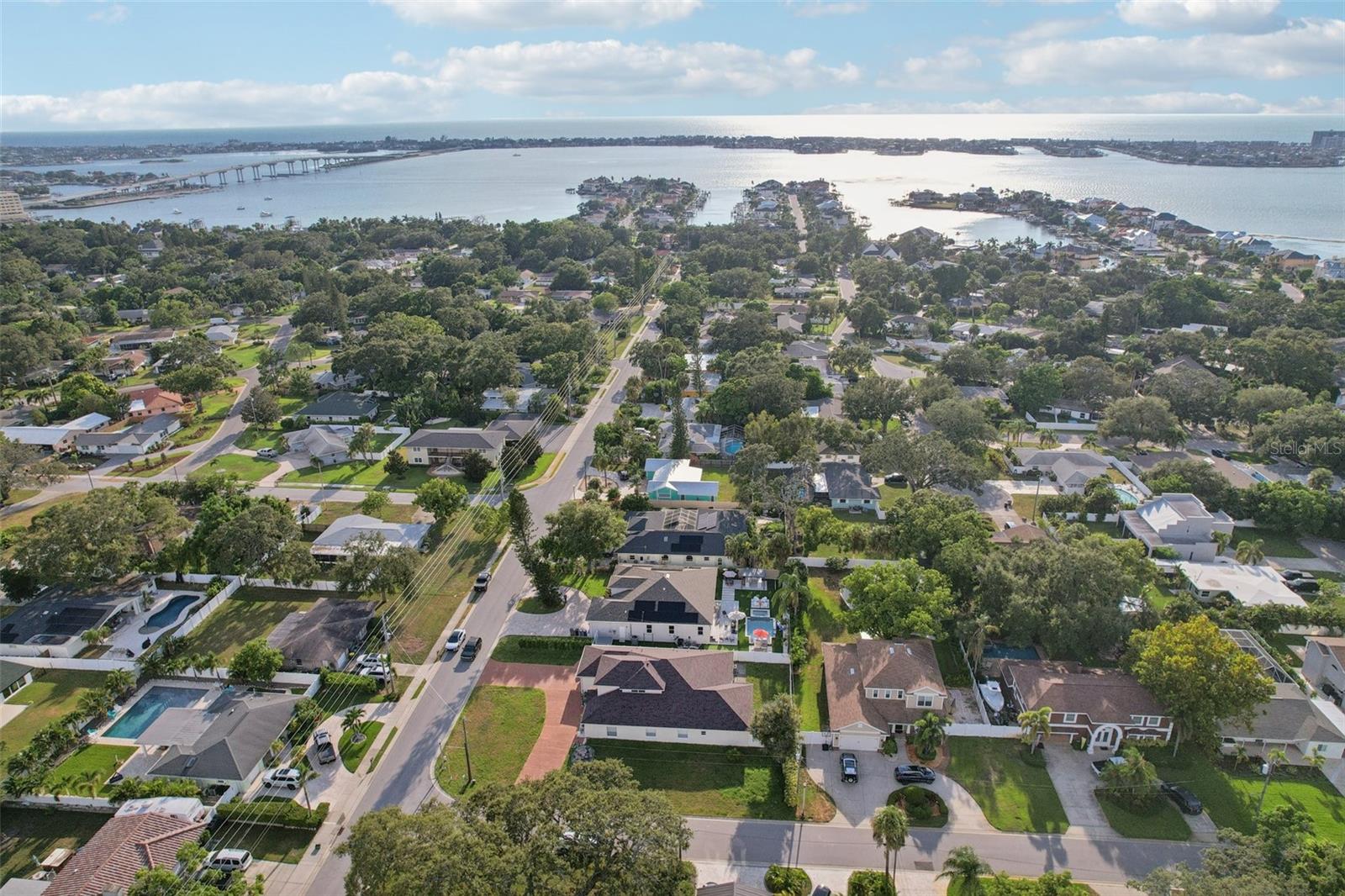 FOSTERS BELLEAIR - Residential
