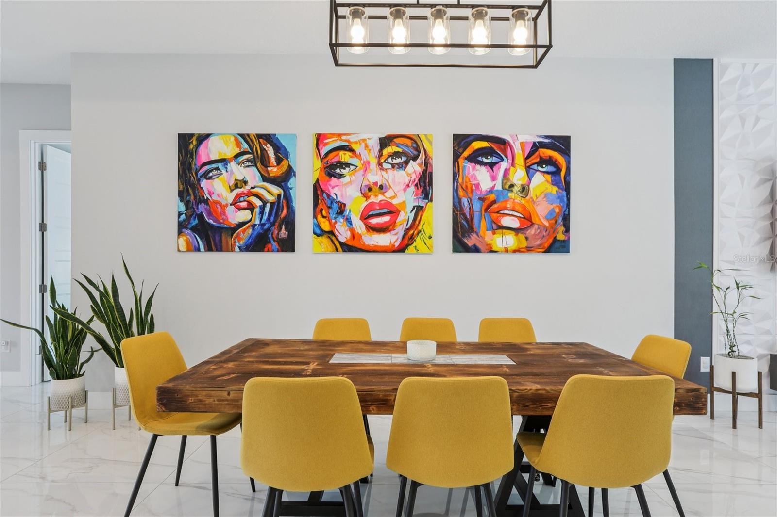 FOSTERS BELLEAIR - Residential