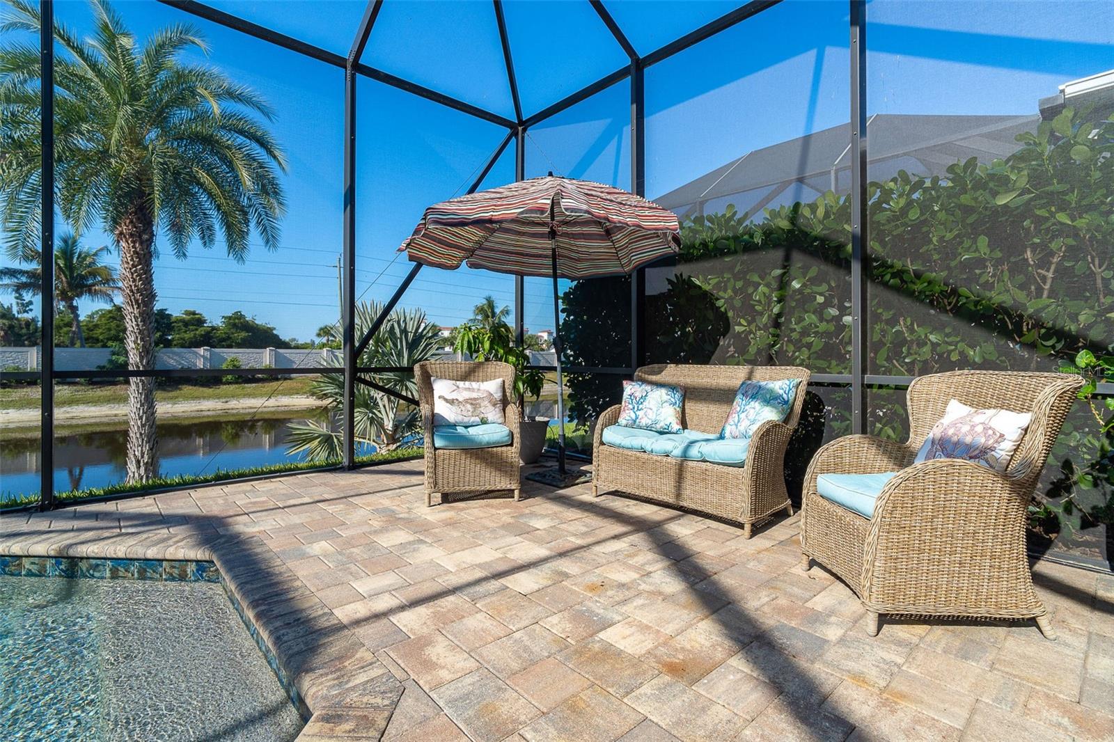 CORAL CAYE - Residential