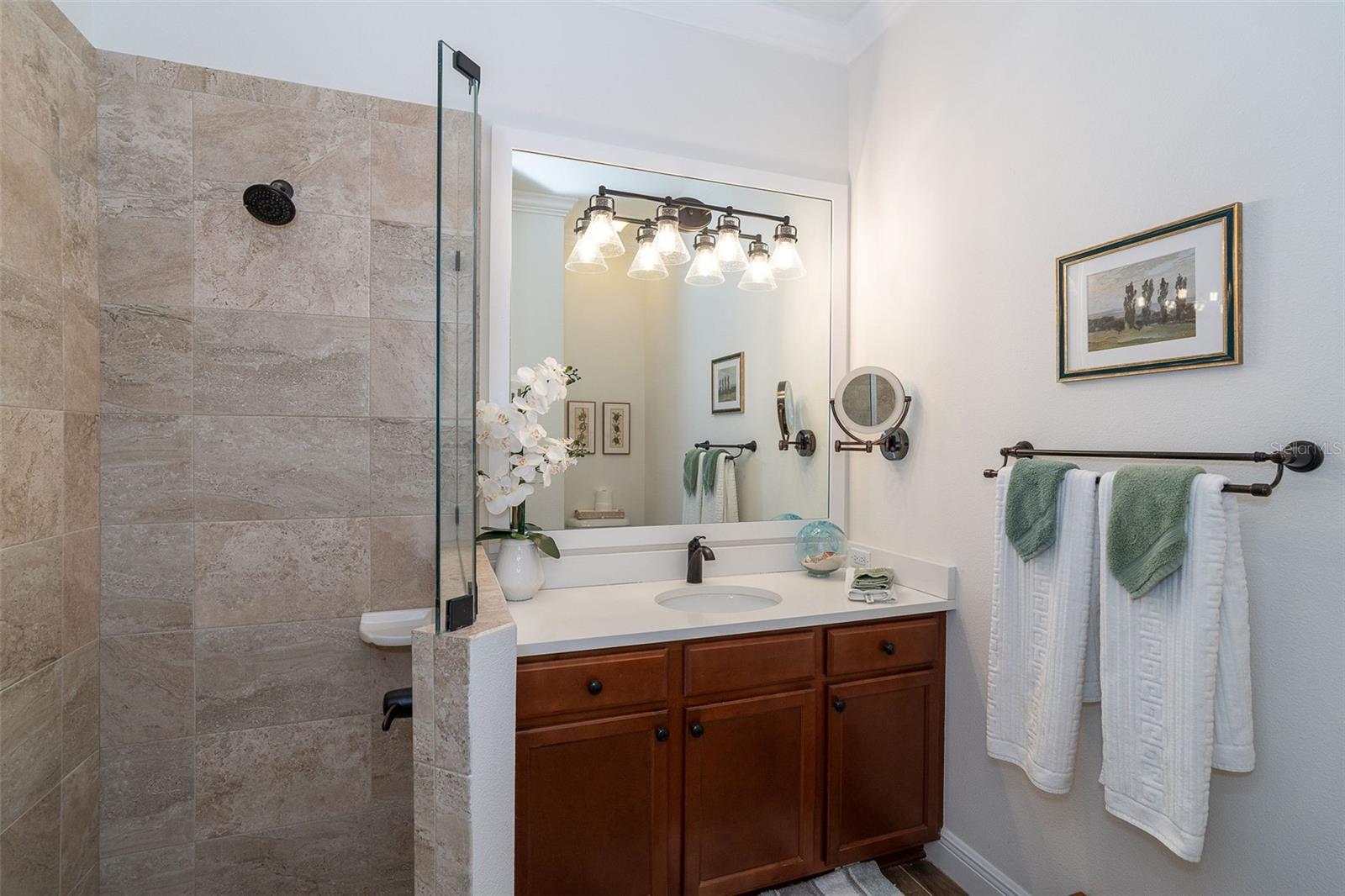 CORAL CAYE - Residential