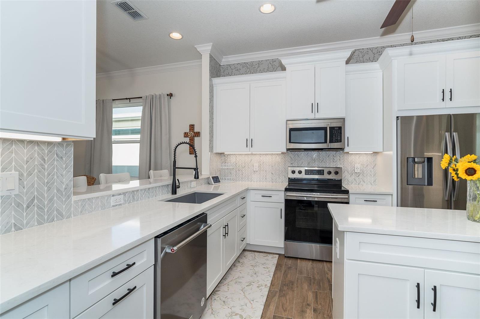 CORAL CAYE - Residential