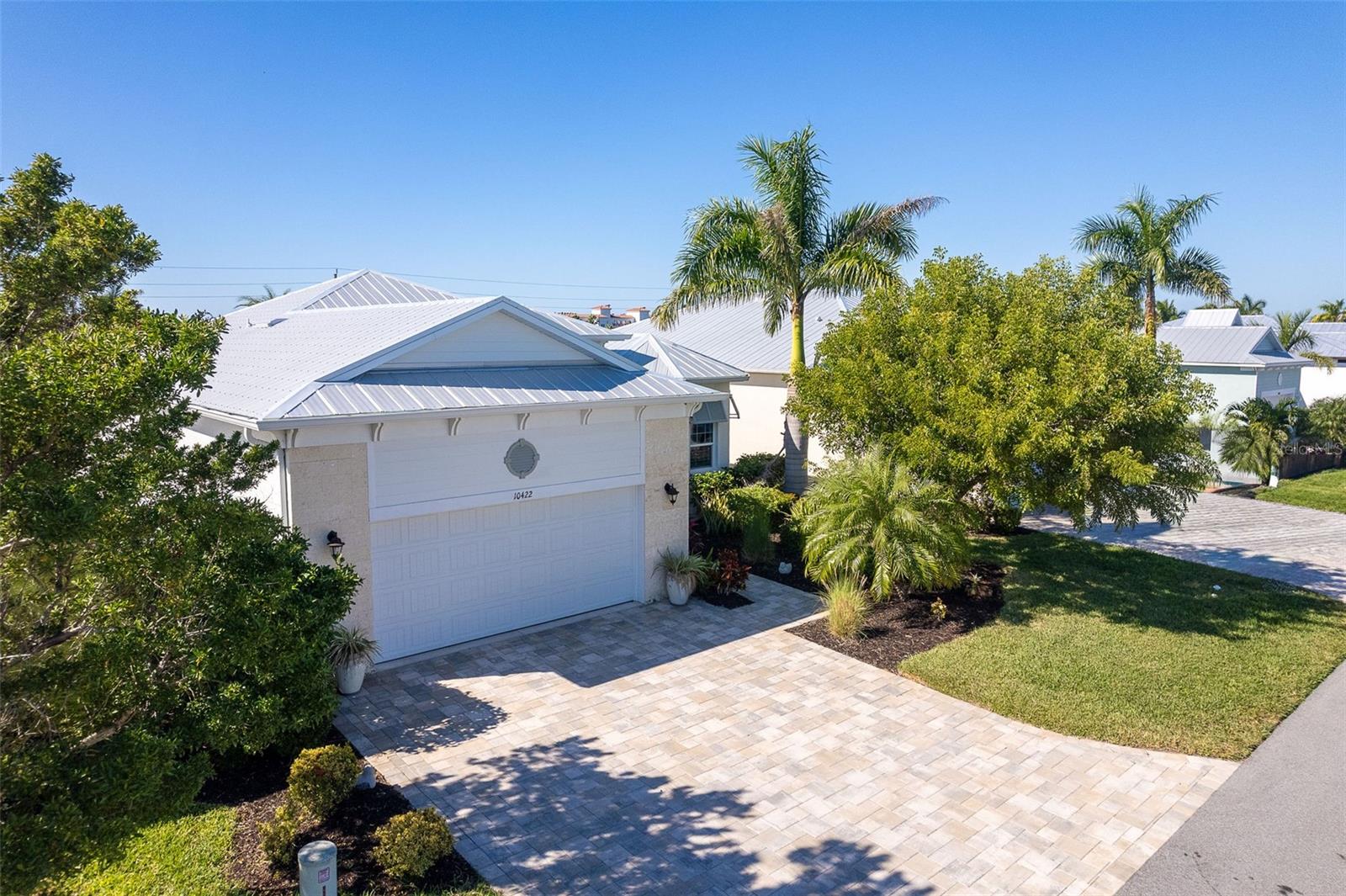 CORAL CAYE - Residential