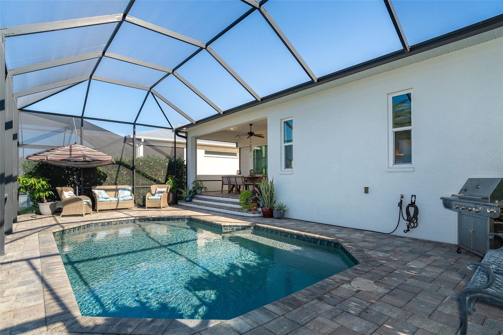 CORAL CAYE - Residential