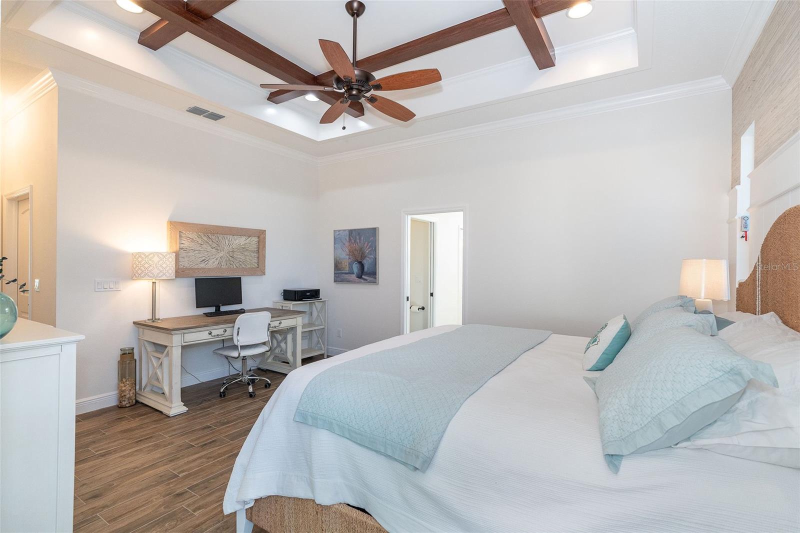 CORAL CAYE - Residential