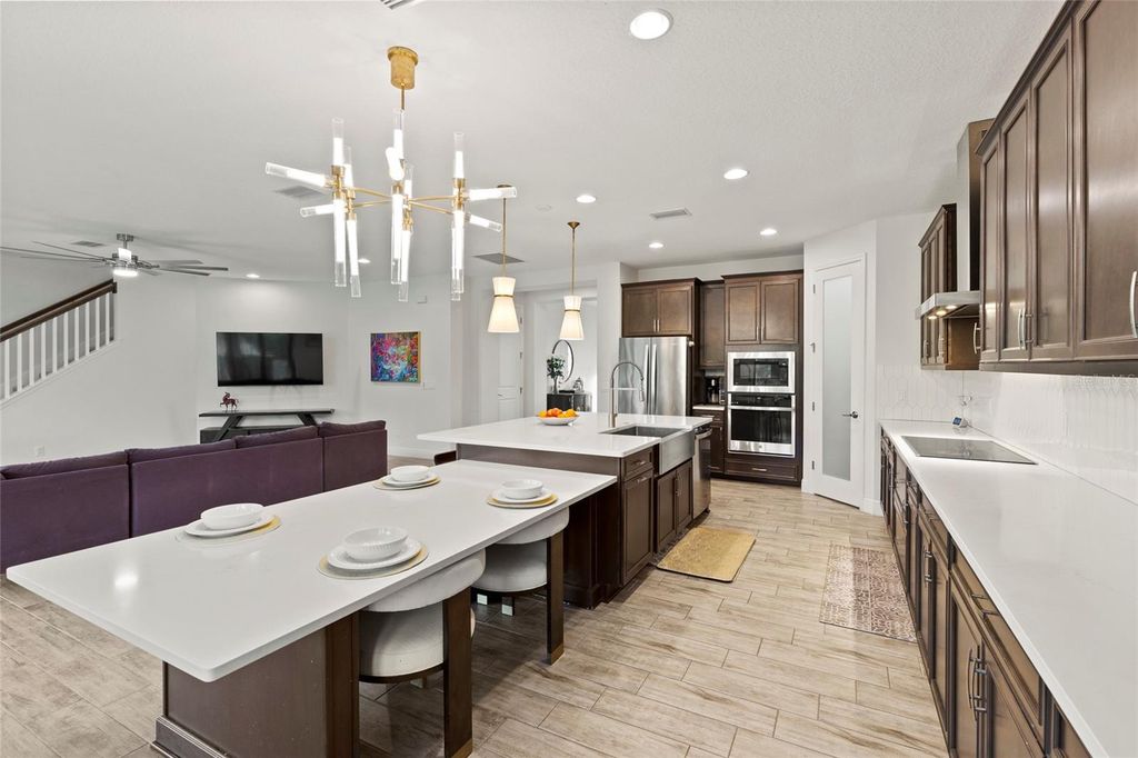 Photo of 9125 Warm Springs Circle, Parrish, FL 34219 (MLS # A4670005)