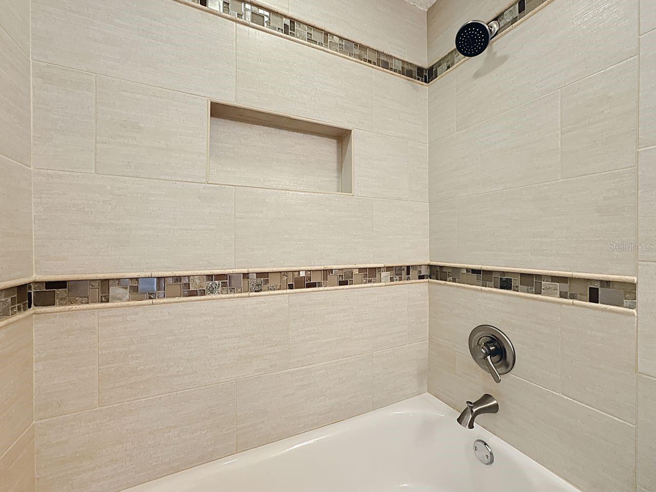 GRANADA VILLAS PH 01 - Residential