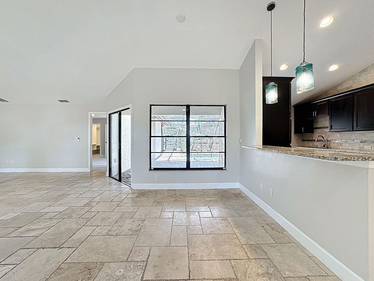 GRANADA VILLAS PH 01 - Residential