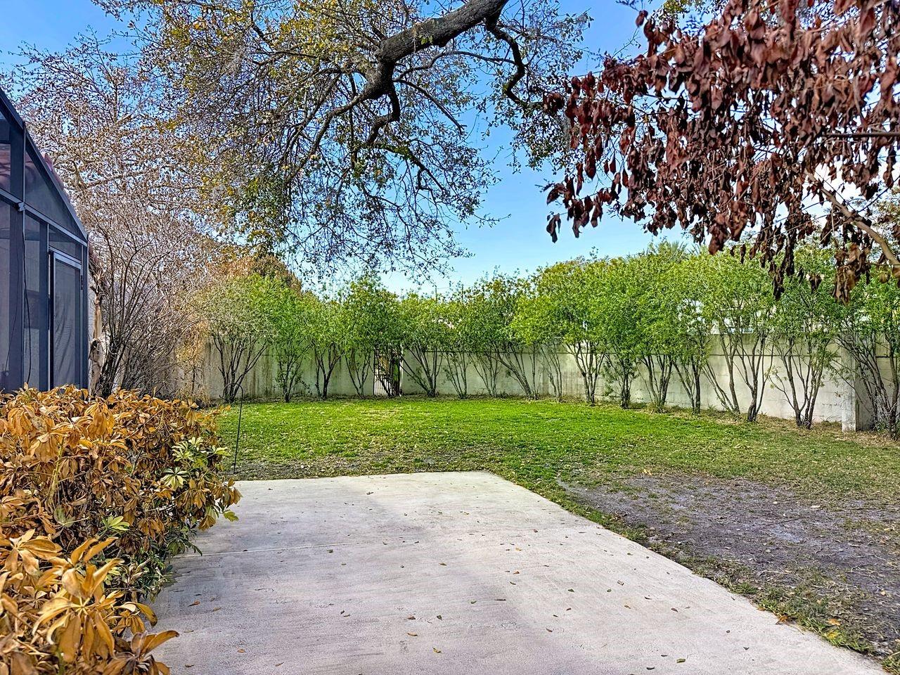 GRANADA VILLAS PH 01 - Residential