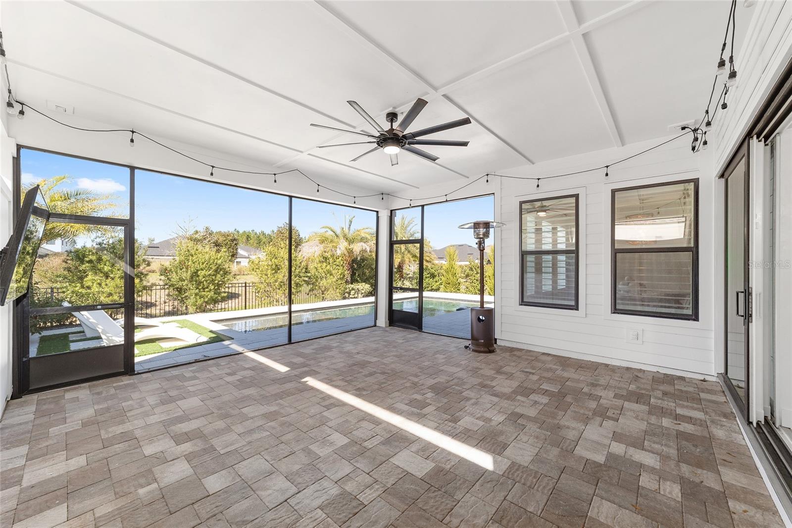 OAKMONT PH 3 PB 35 PG 60 - Residential