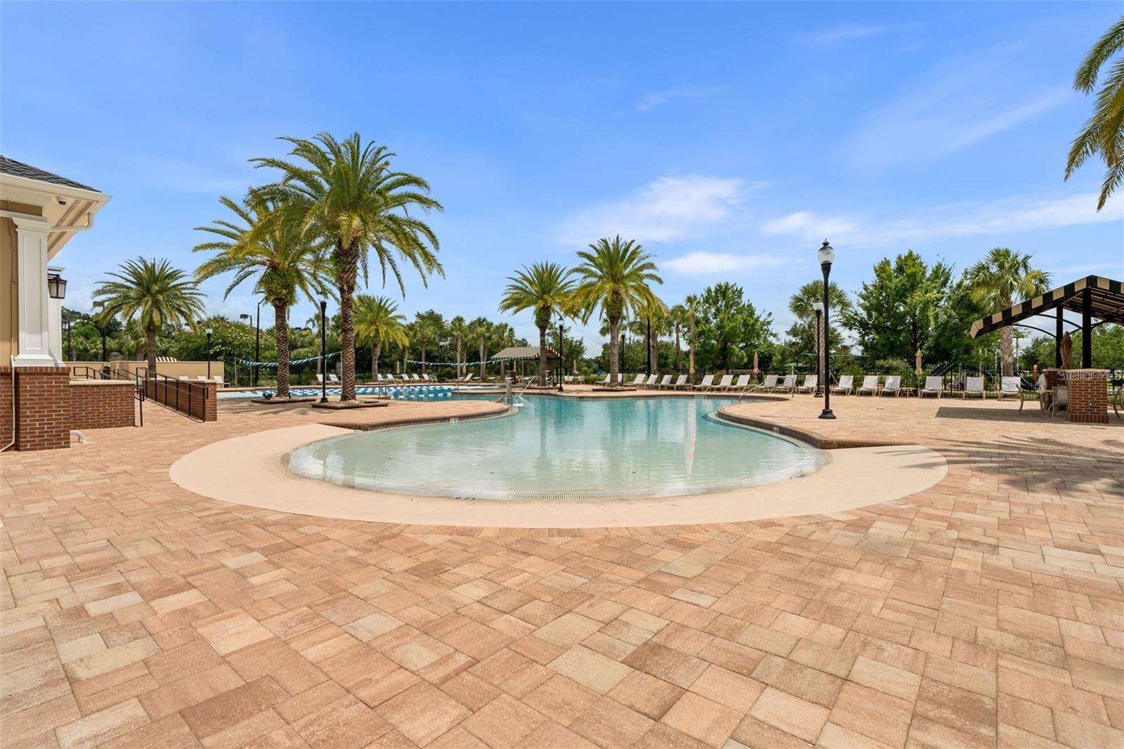 OAKMONT PH 3 PB 35 PG 60 - Residential