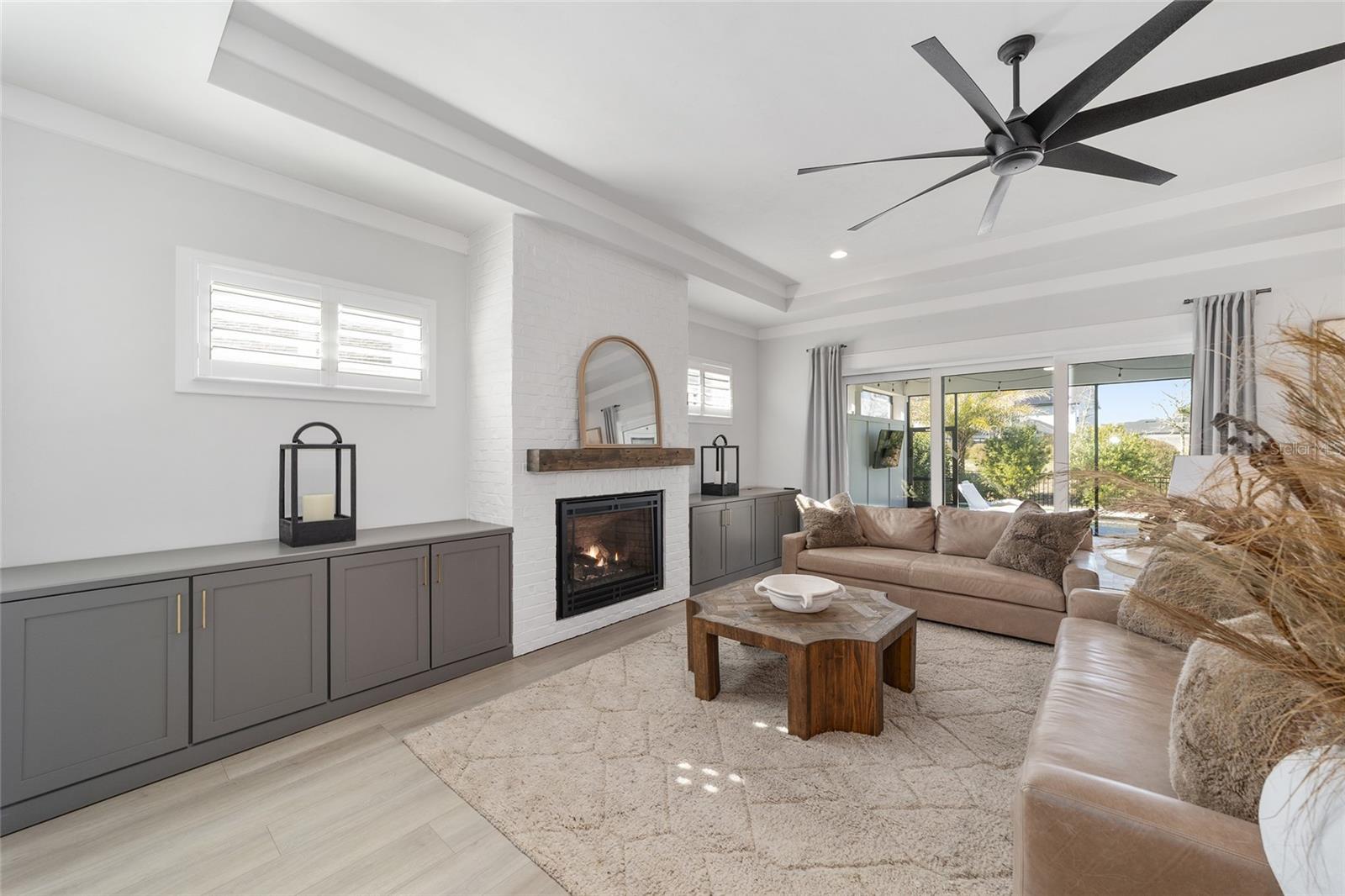 OAKMONT PH 3 PB 35 PG 60 - Residential