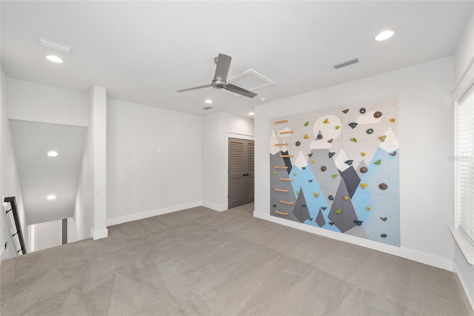 OAKMONT PH 3 PB 35 PG 60 - Residential