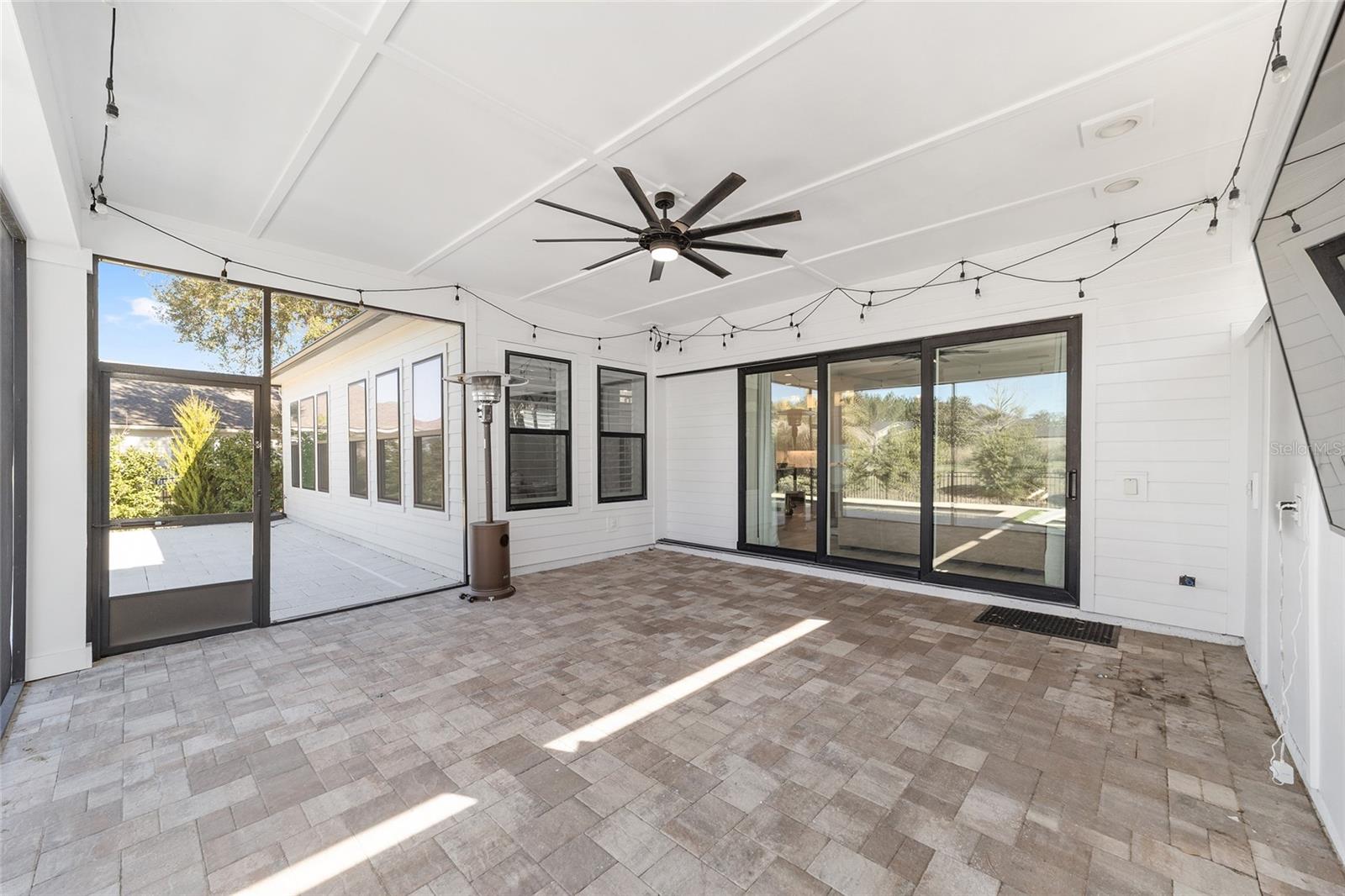 OAKMONT PH 3 PB 35 PG 60 - Residential