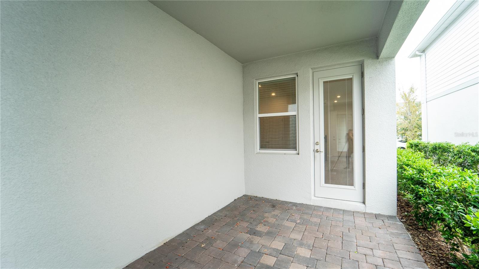 ISLES/LK NONA PH 3A - Residential Lease