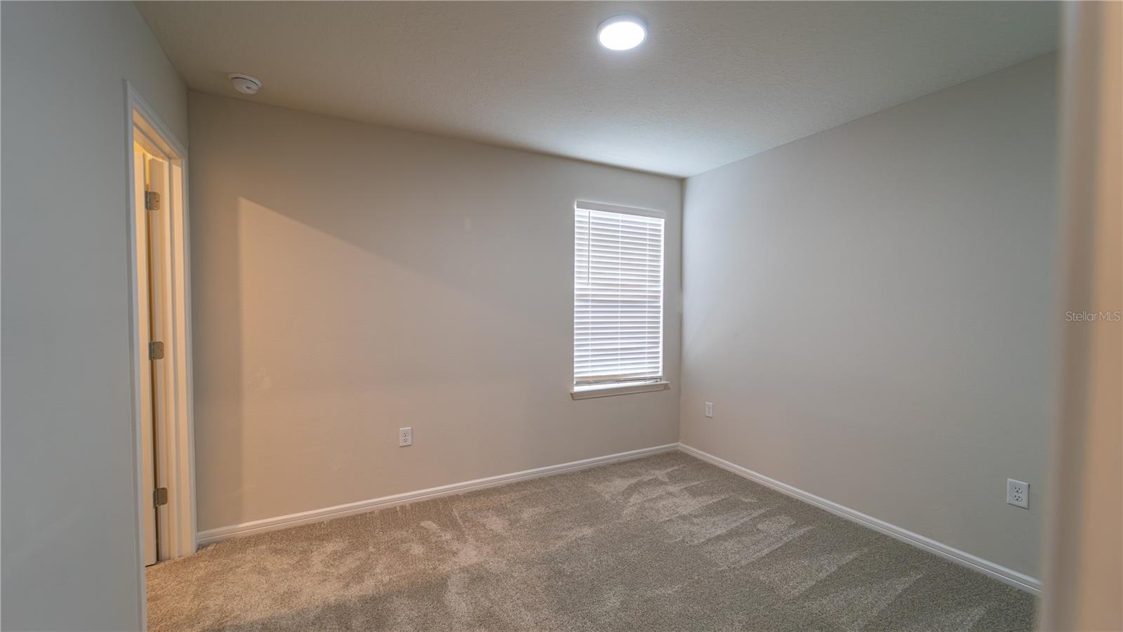 ISLES/LK NONA PH 3A - Residential Lease