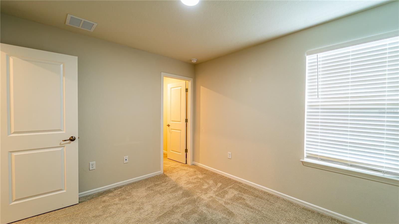 ISLES/LK NONA PH 3A - Residential Lease