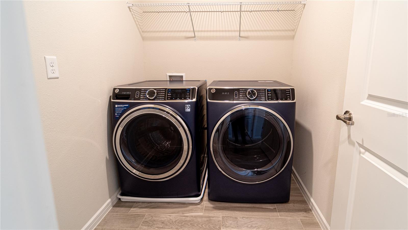 ISLES/LK NONA PH 3A - Residential Lease