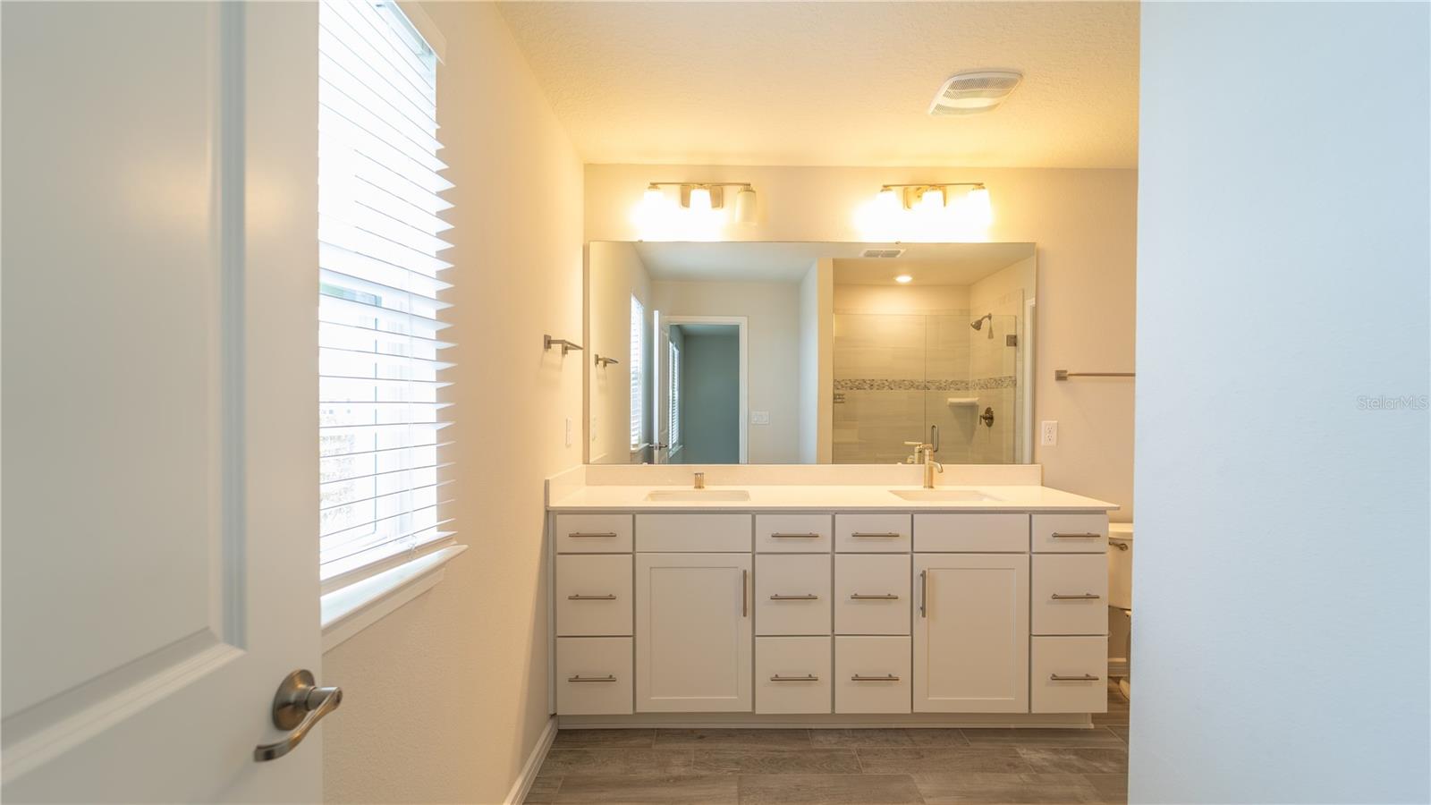 ISLES/LK NONA PH 3A - Residential Lease