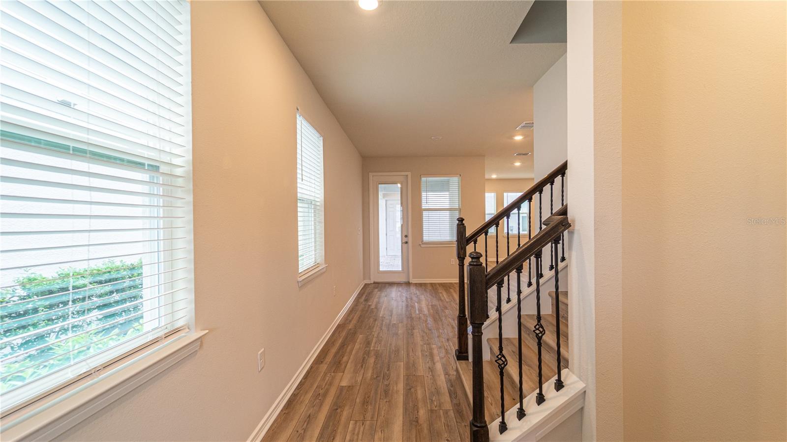 ISLES/LK NONA PH 3A - Residential Lease