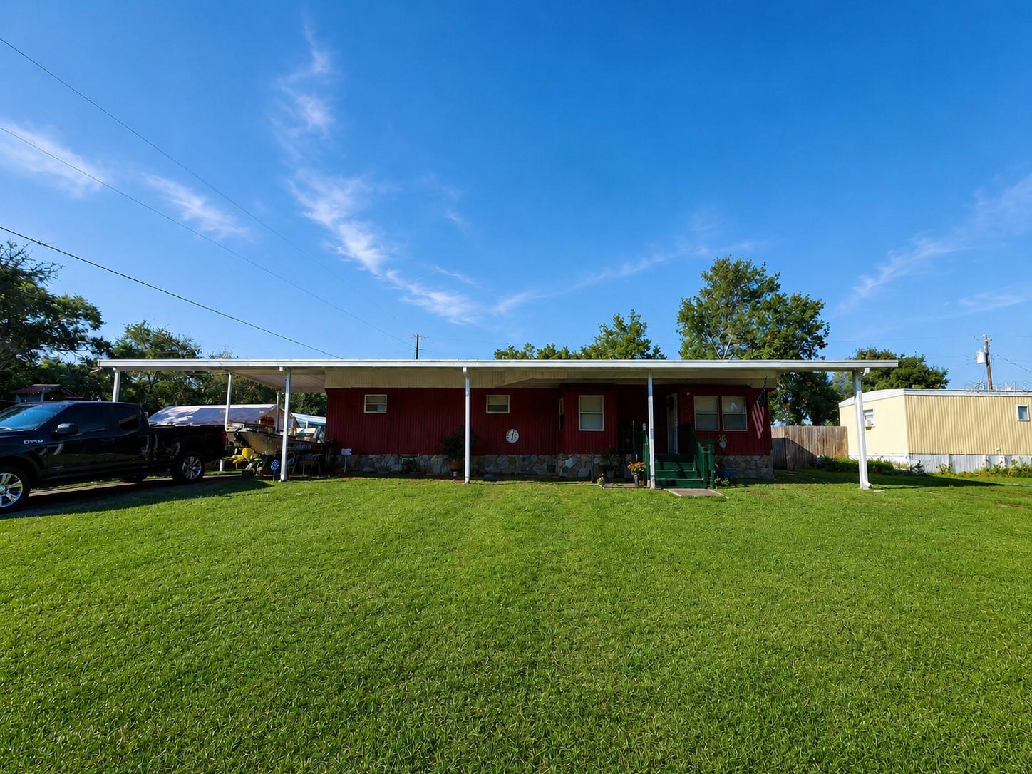 3074 LARKIN ROAD