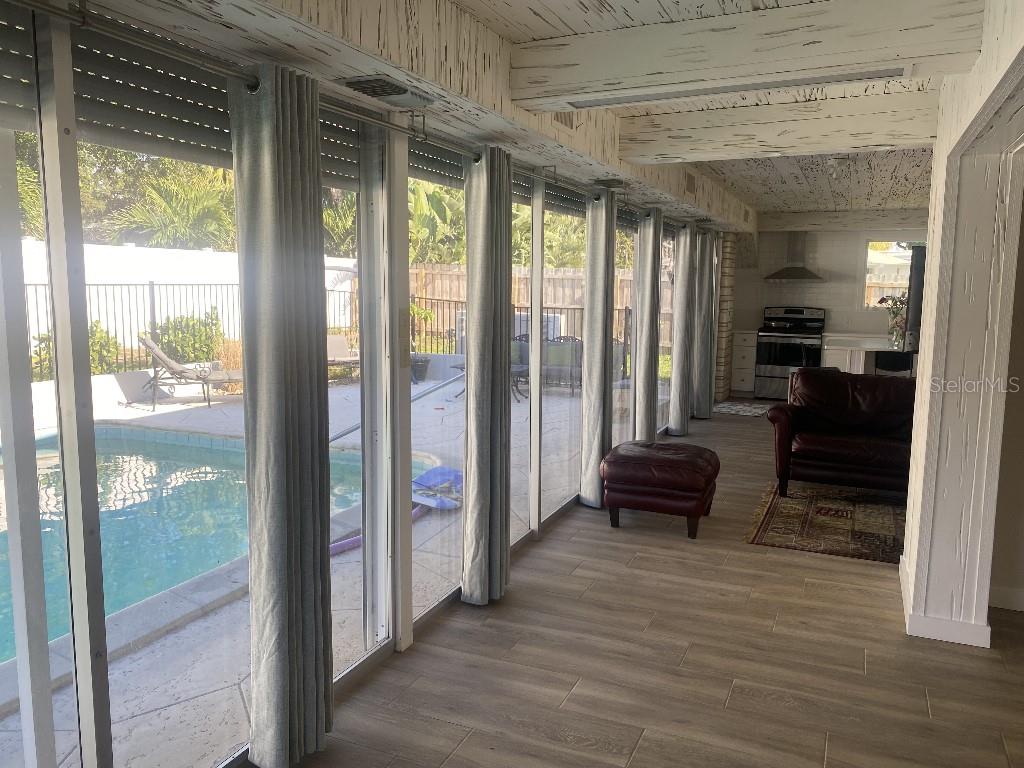 307 ORANGEWOOD LANE