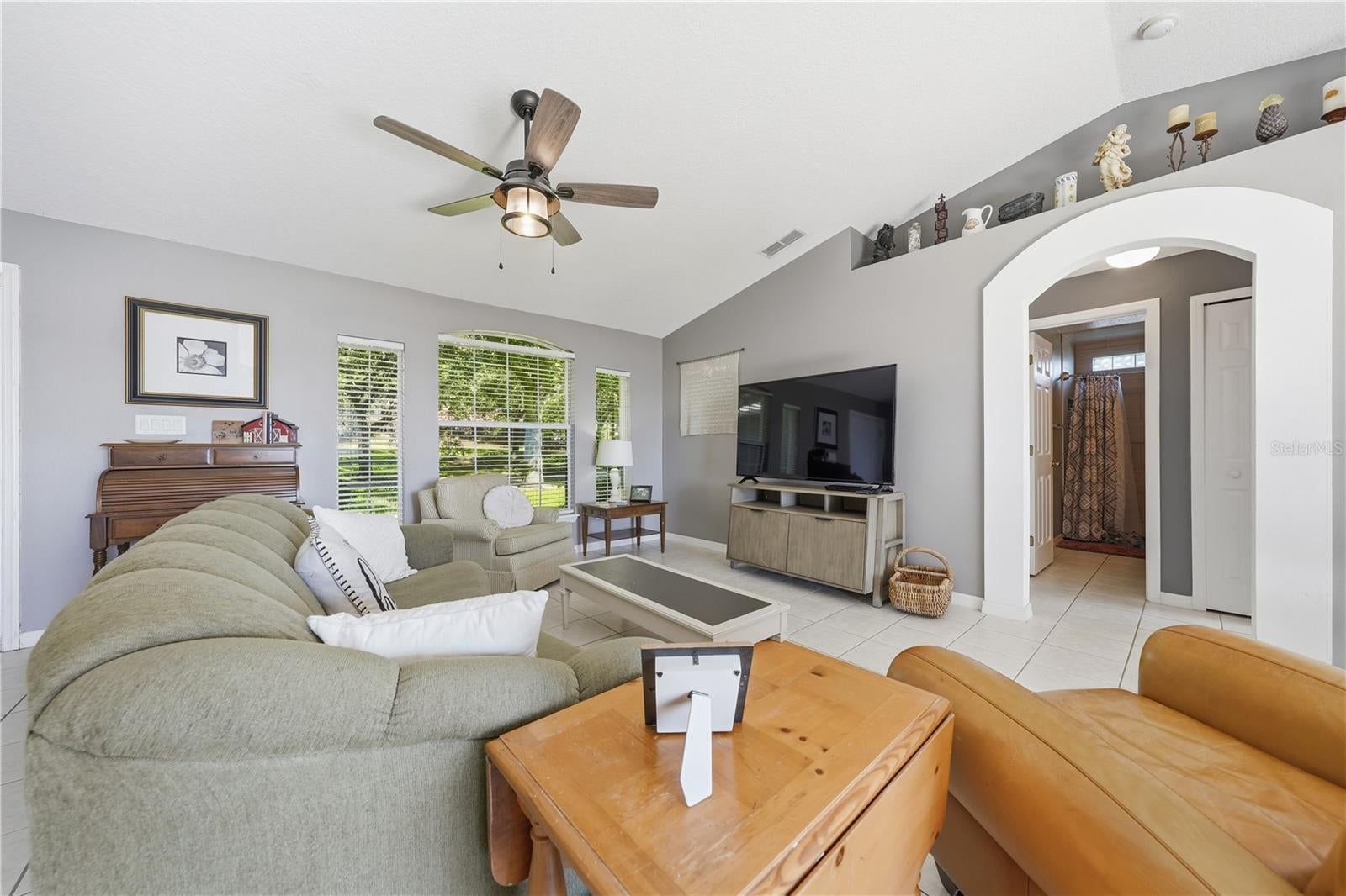 1827 LAKE VILLA DRIVE