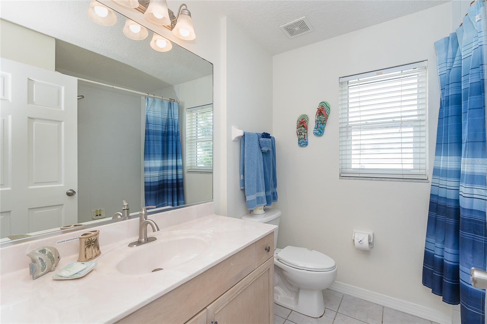 ENGLEWOOD SHORES - Residential