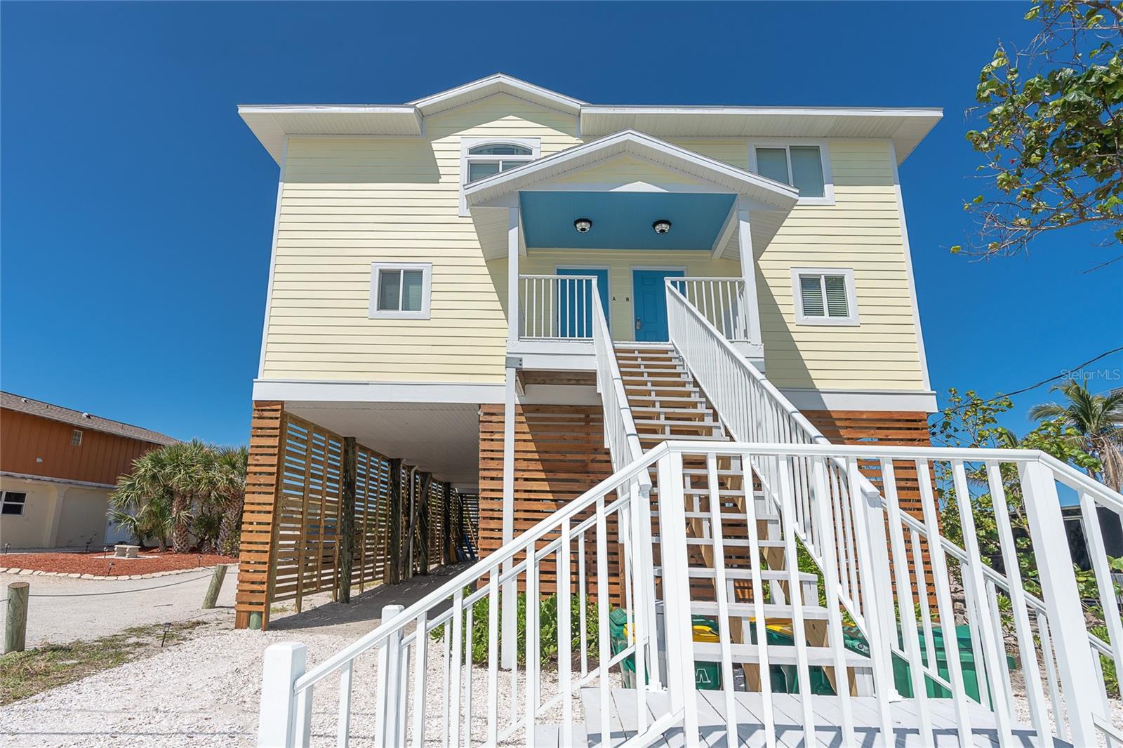 ENGLEWOOD SHORES - Residential