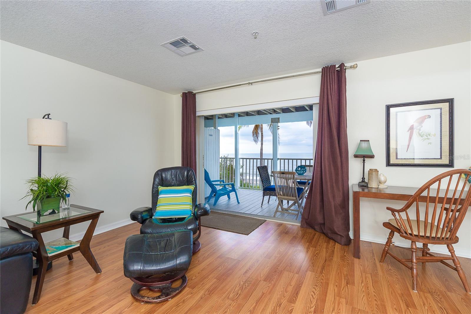 ENGLEWOOD SHORES - Residential