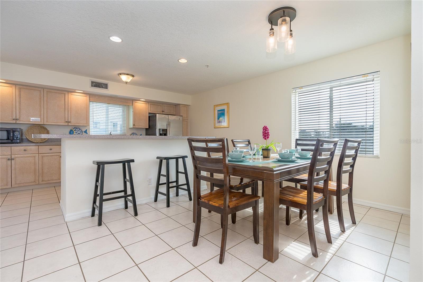 ENGLEWOOD SHORES - Residential