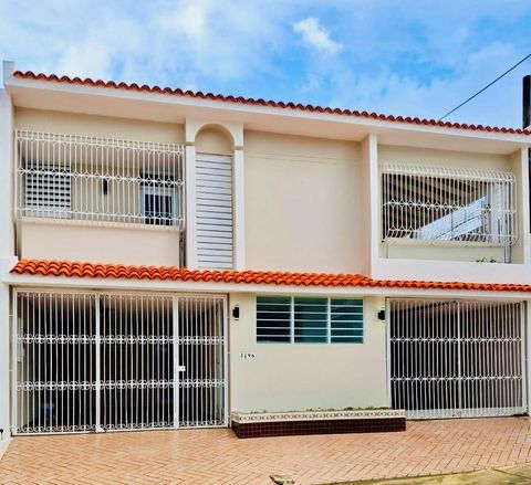J196 W TURQUESA URB. GOLDEN GATE GUAYNABO  00968