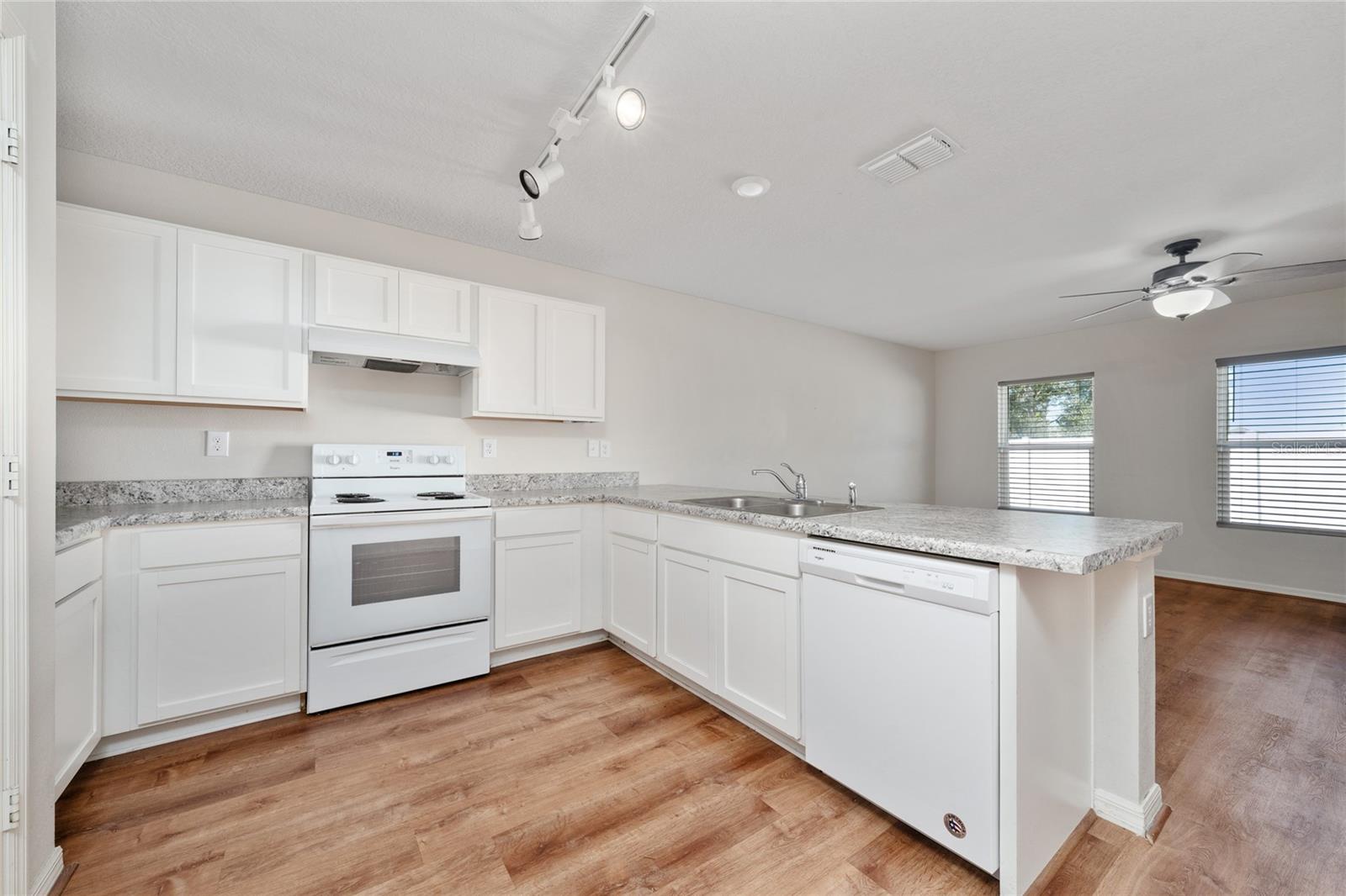 POINCIANA NBRHD 02 VILLAGE 08 - Residential