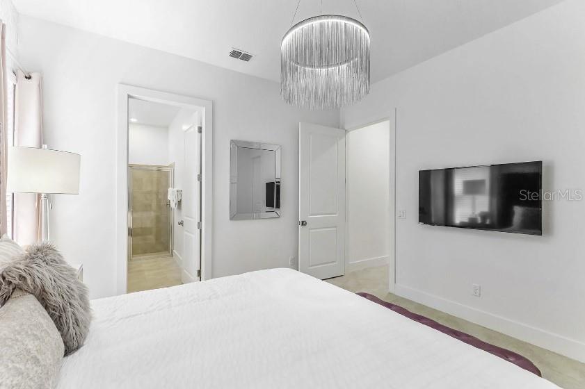 REUNION WEST VLGS NORTH - Residential