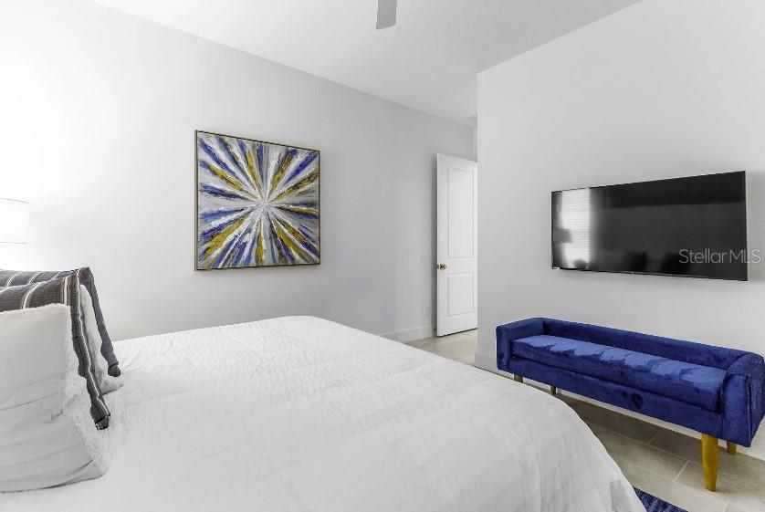 REUNION WEST VLGS NORTH - Residential