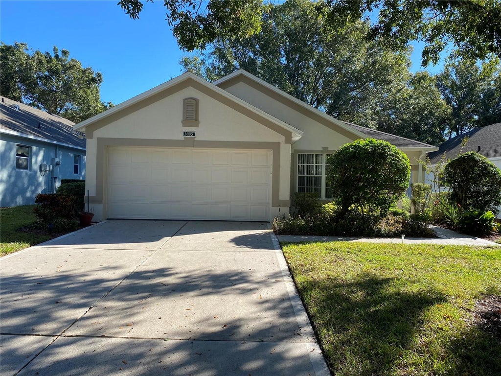 Photo of 3805 Doune Way, Clermont, FL 34711 (MLS # O6442355)